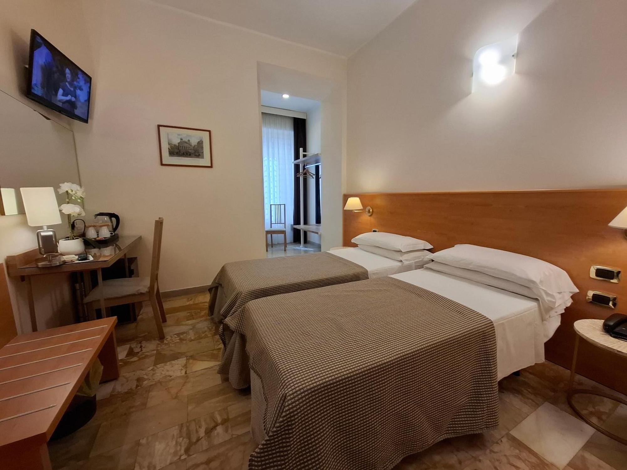 Hotel Principe Eugenio Roma Exterior foto